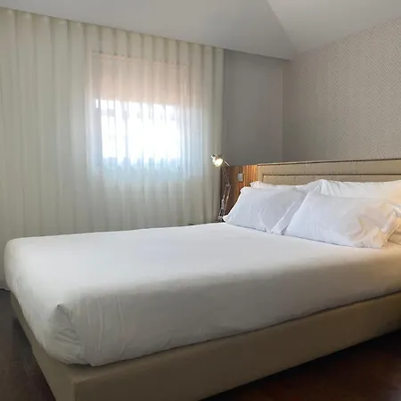 Oca Ribeira Do Porto Hotel-2